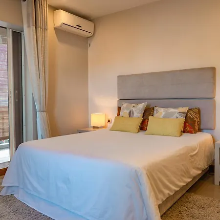 Beachfront Luxurious Stunning Sunset Boulevard Apartment, Grand Baie Extérieur photo