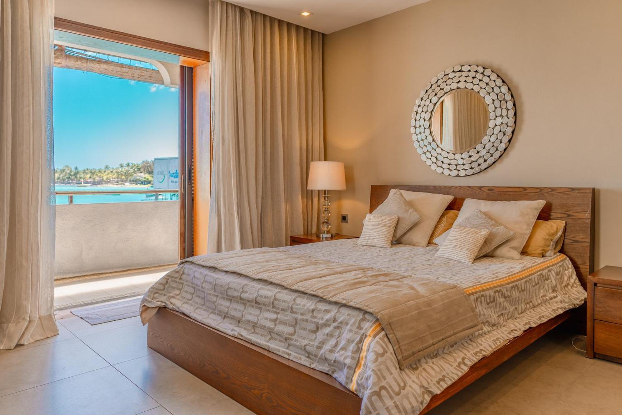 Appartement Beachfront Luxurious Stunning Sunset Boulevard Apartment,