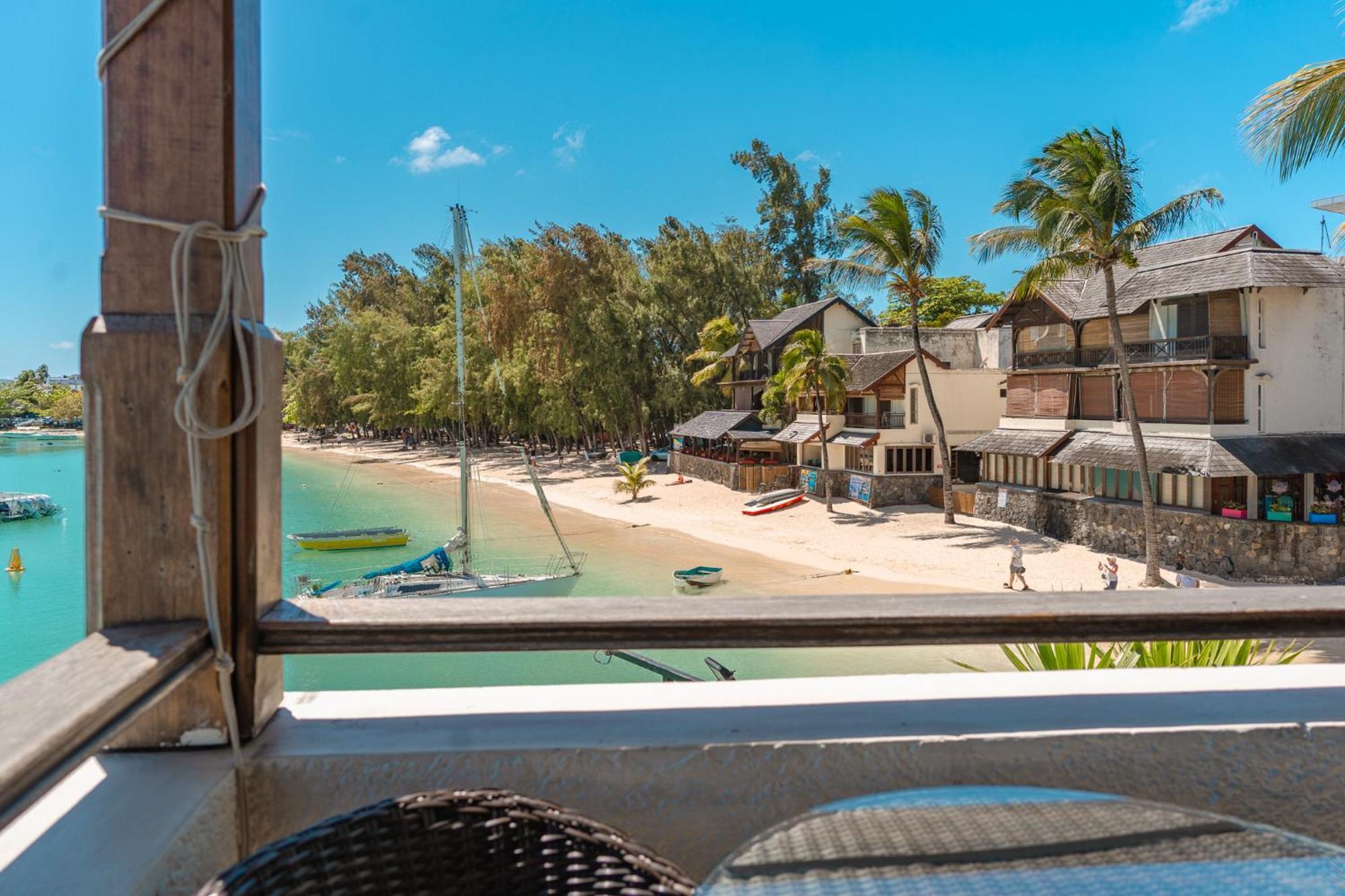Beachfront Luxurious Stunning Sunset Boulevard Apartment, Appartement