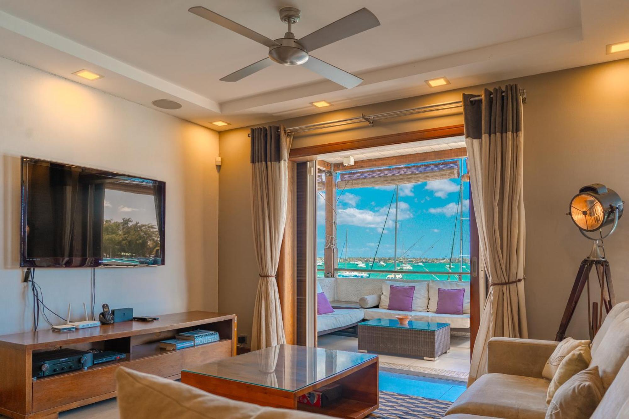 Appartement Beachfront Luxurious Stunning Sunset Boulevard Apartment, *